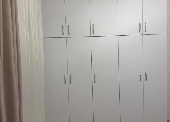 Prestige Lakeview Apartmán Tirana