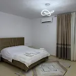 Prestige Lakeview * Tirana