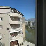 Prestige Lakeview Apartment Tirana