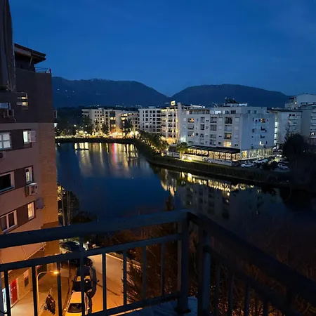 شقة Prestige Lakeview *