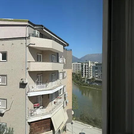 Mmsqere Apartman Tirana
