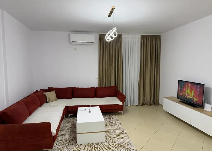 شقة Prestige Lakeview تيرانا